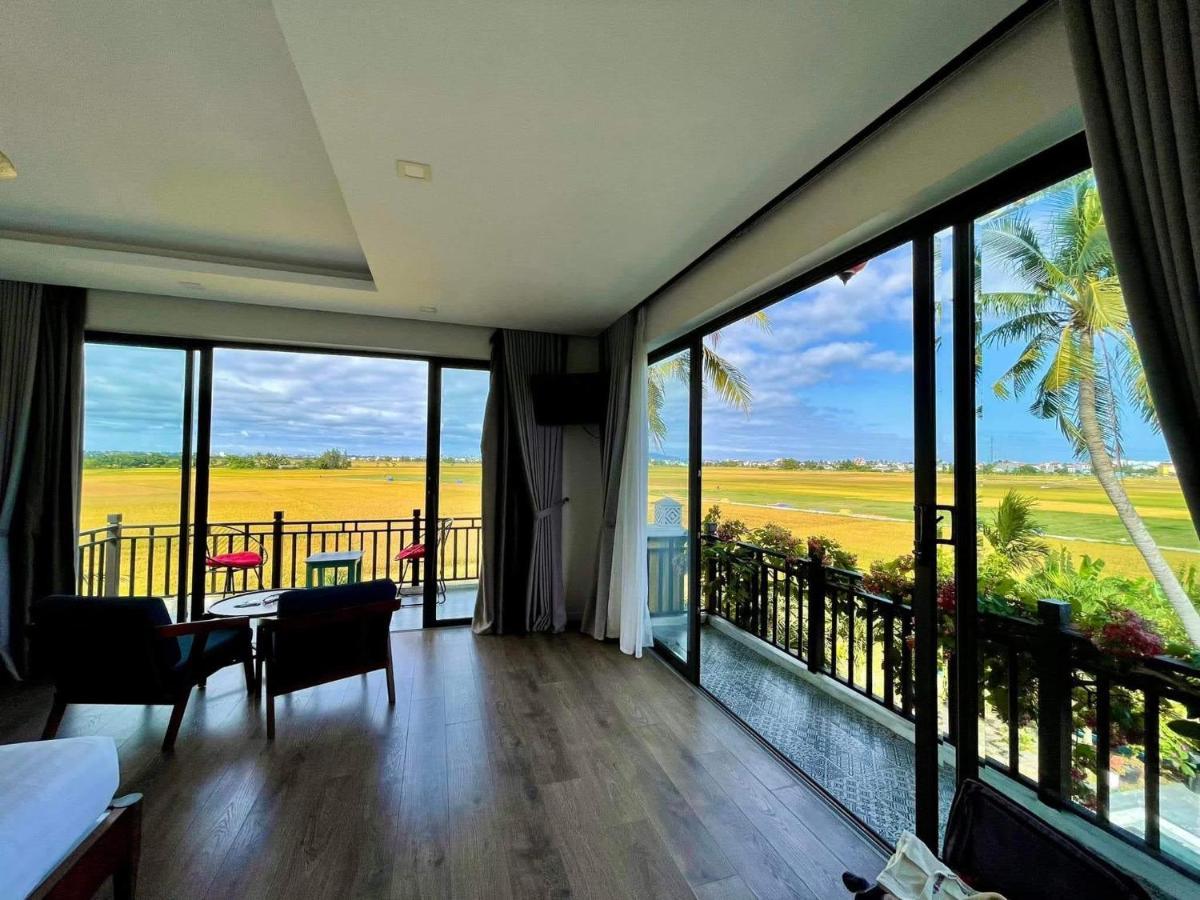 King Room Garden View
