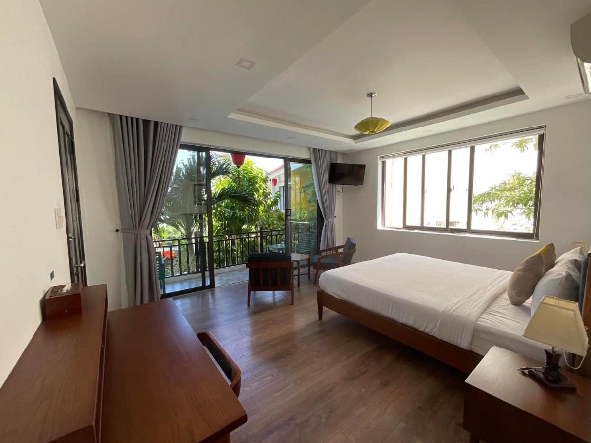 Double Room Pool View