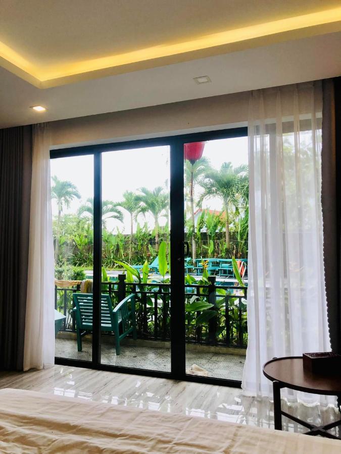 Double Room Pool View