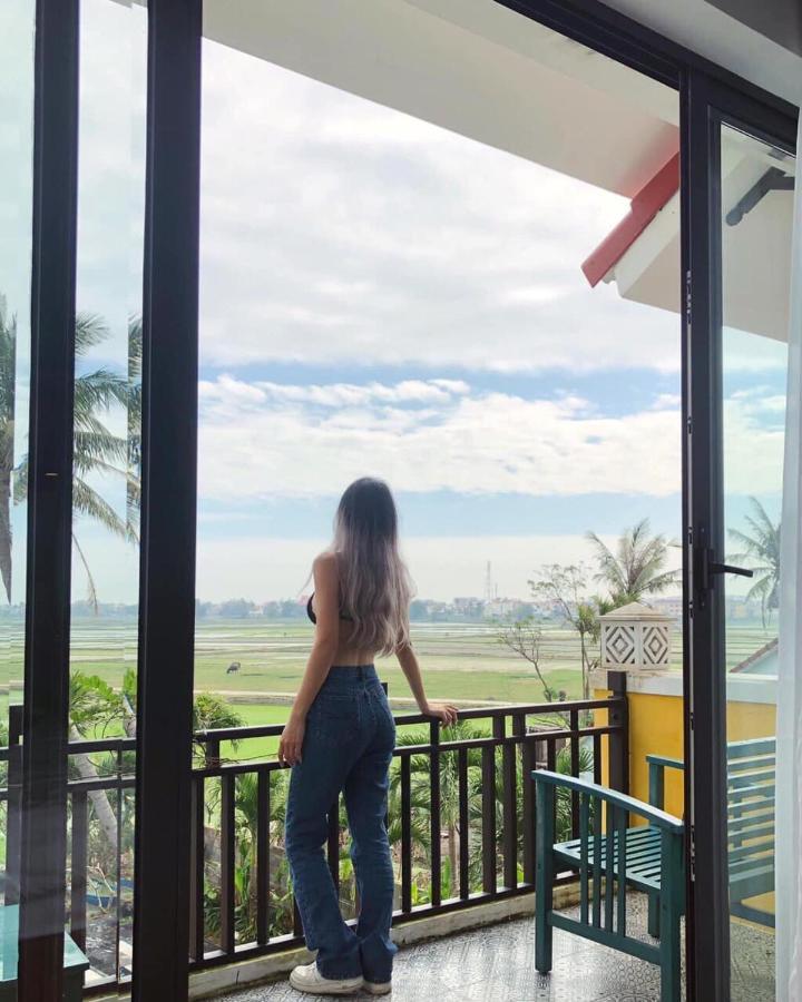 King Room Garden View