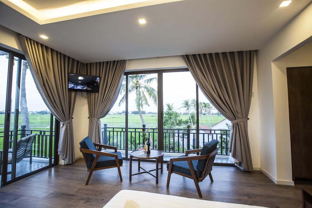 King Room Garden View